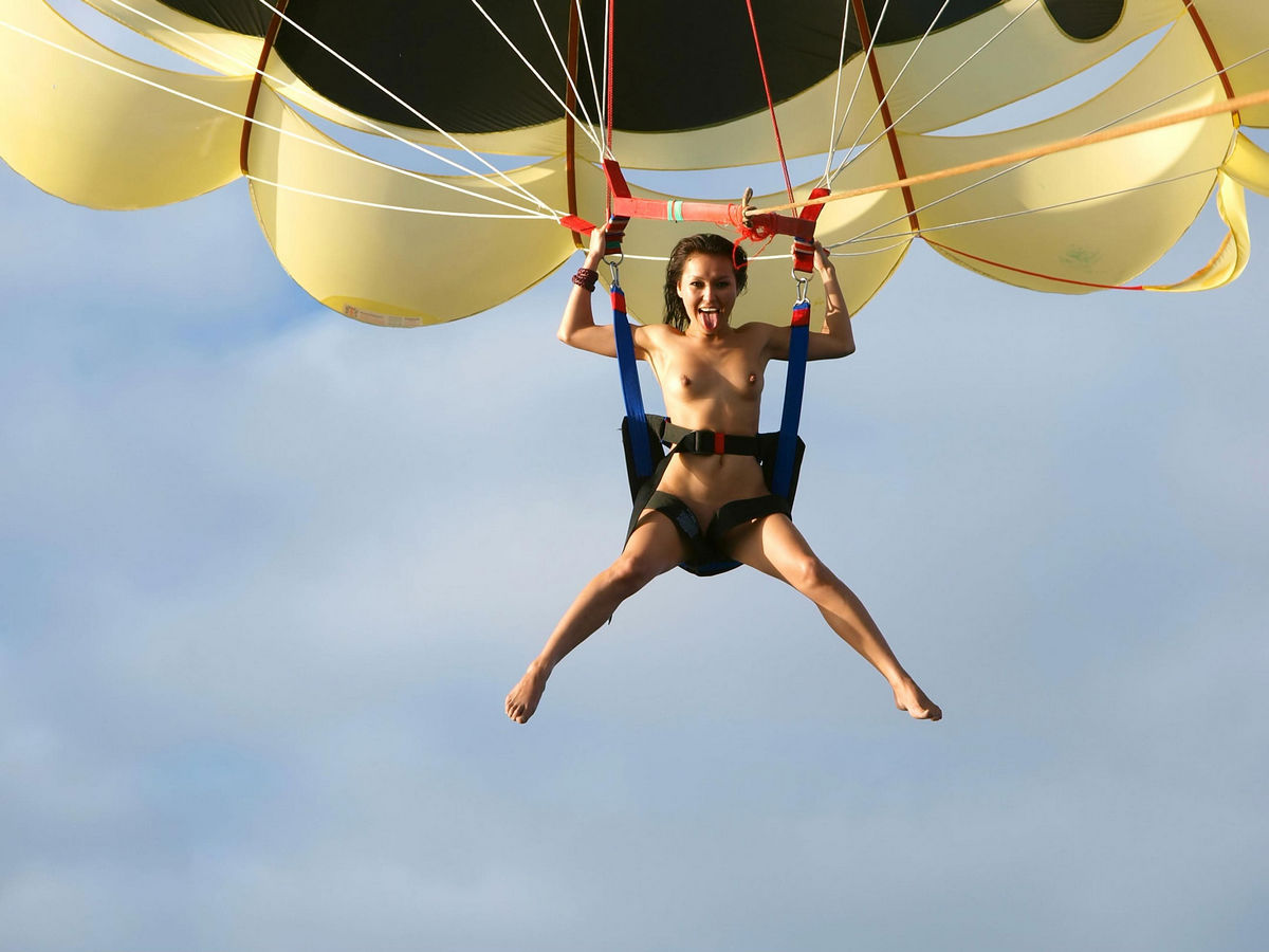 Nude Skydiving Sex - Naked mongolian girl on parachute â €" Asian Sexi...