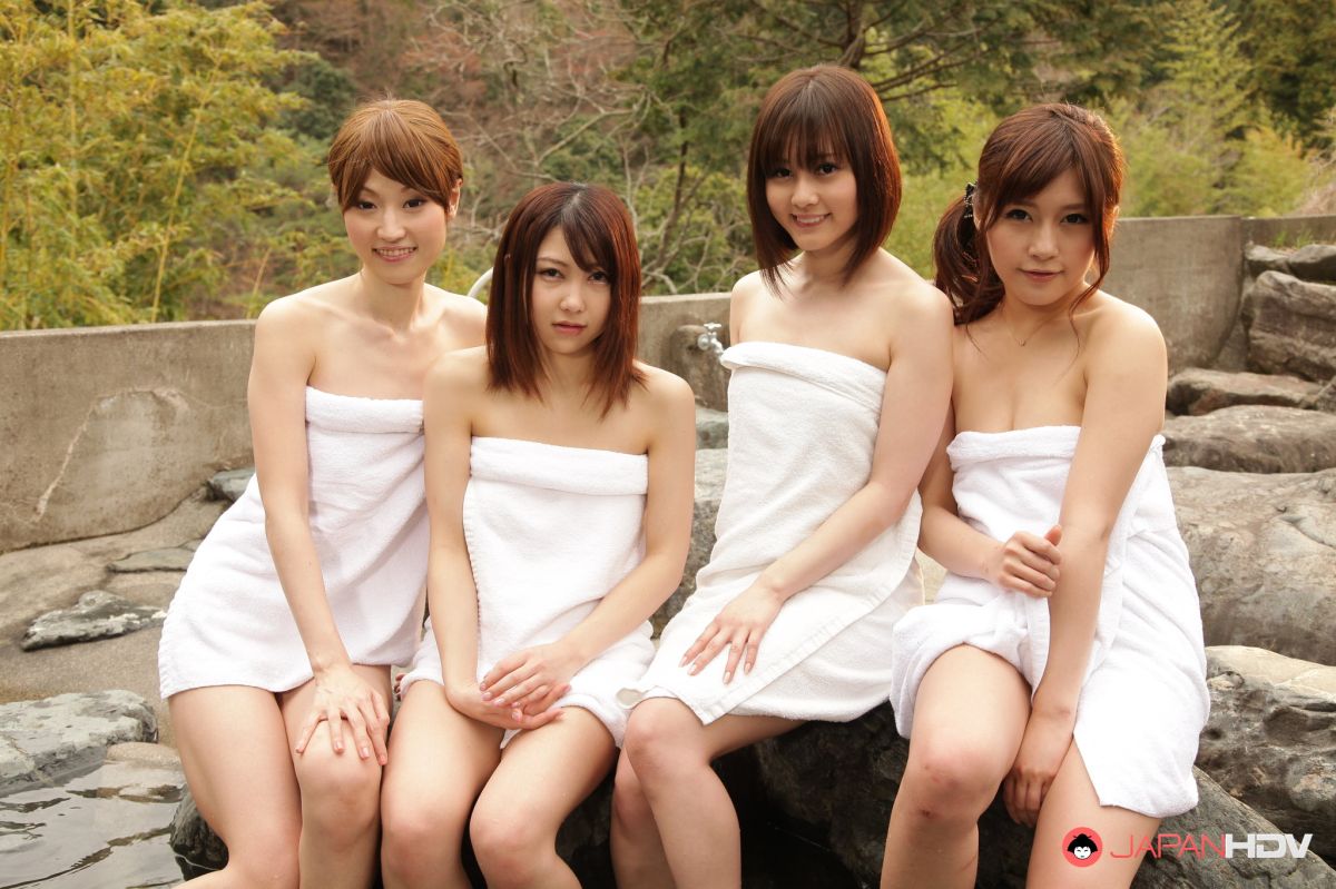 Hikaru Ayami, Mitsuka Koizumi, Mitsuki and Chiharu naked at the pool