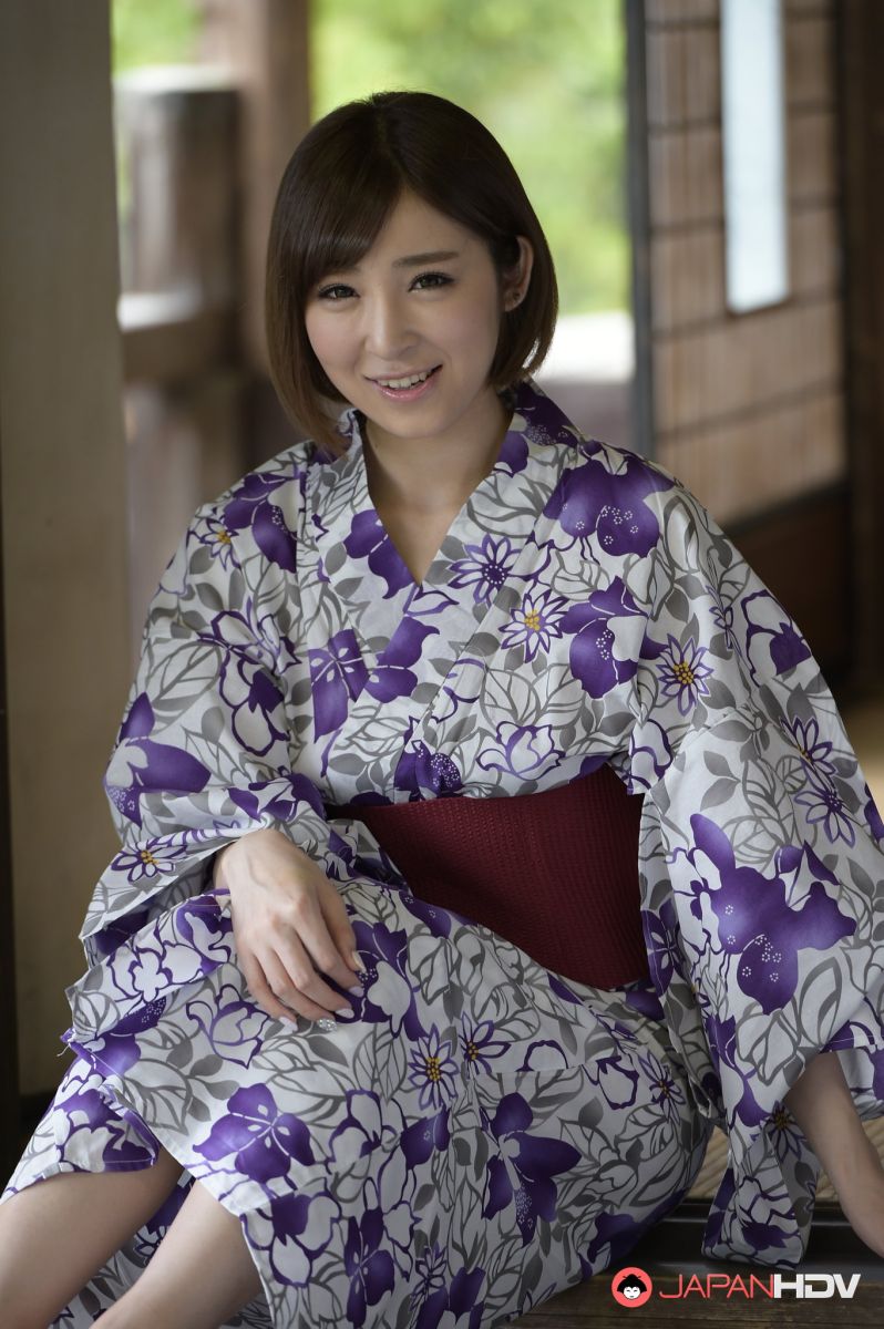Cute Runa Hagawa opens her kimono and shows her small tits
